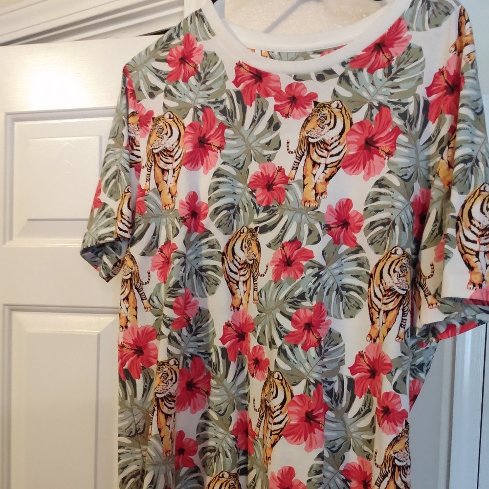 Men's Tshirt Medium